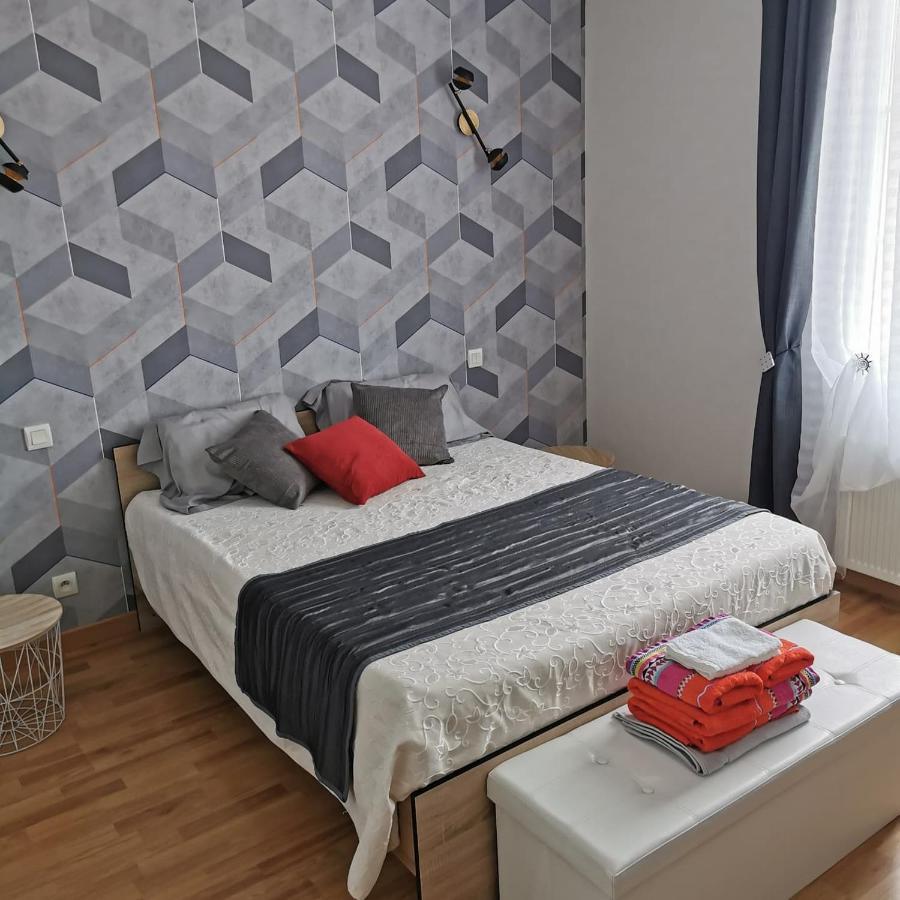 Le Nid Des Deux Aigles Bed & Breakfast Matha Ngoại thất bức ảnh